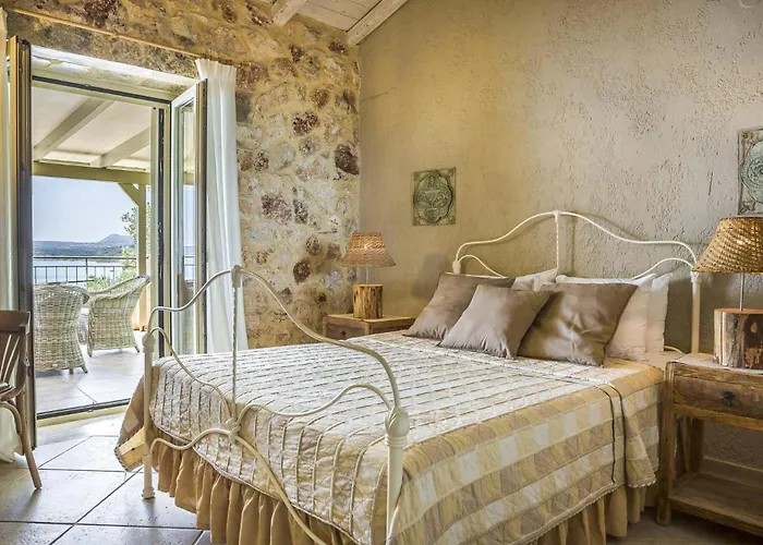 Villa Kalou By *