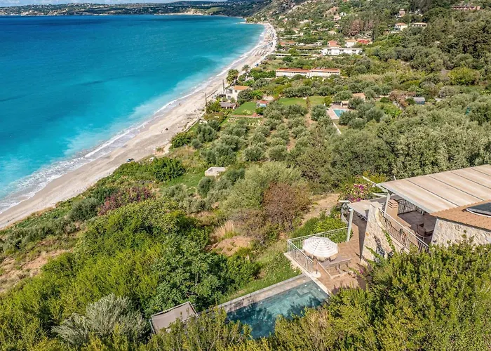 Villa Kalou By