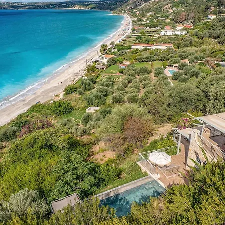 Villa Kalou By